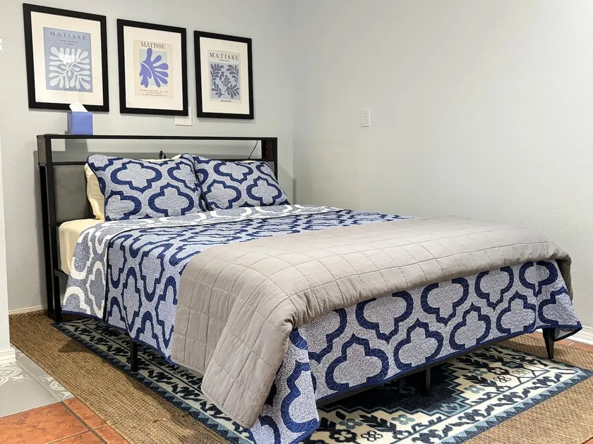 The Bungalow, Your Private Retreat &10 Min to PDX - Image 1