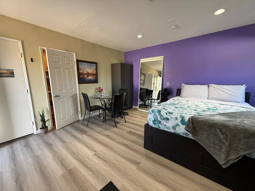 Entire Guest Suite near LAX/SoFi/Beaches/Downtowns - Image 1