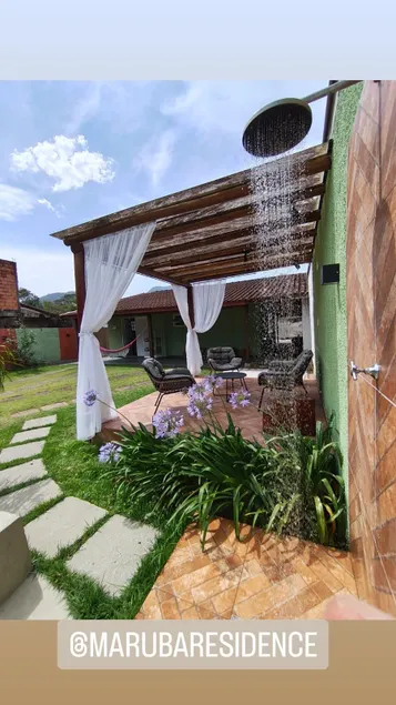 Retreat in Ubatuba overlooking the mountains - Image 1