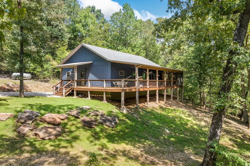Cedar Creek Cabin - overlooking Cedar Creek - Image 1