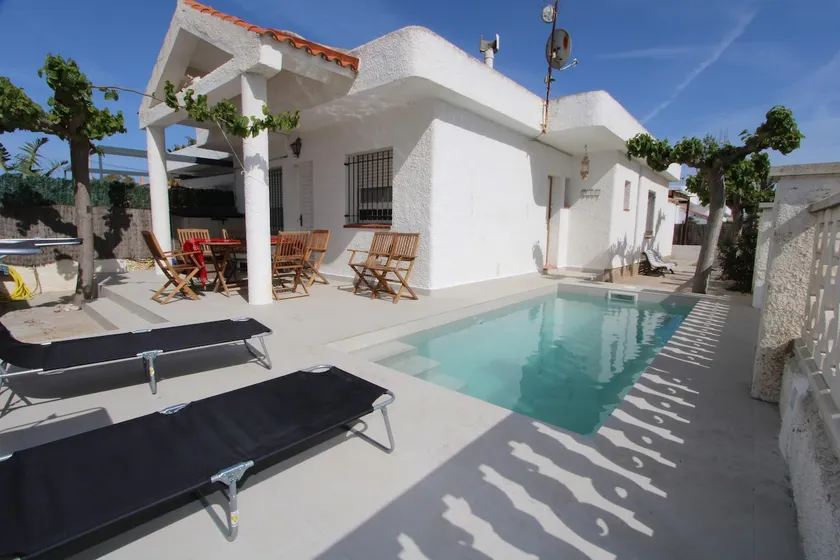CASA GELTRU , Ideal fuer Ihren Urlaub am Meer, Witi gratis, Klimaanlage OPTIONAL, Hunde erlaubt, Hundestrand - Image 1