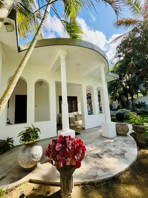 Tangalle Villa - Image 1