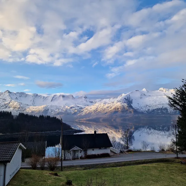 Meløy - apartment by the fjord along Kystriksvegen - Image 1