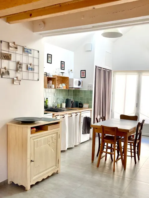La Petite Maison - Image 1