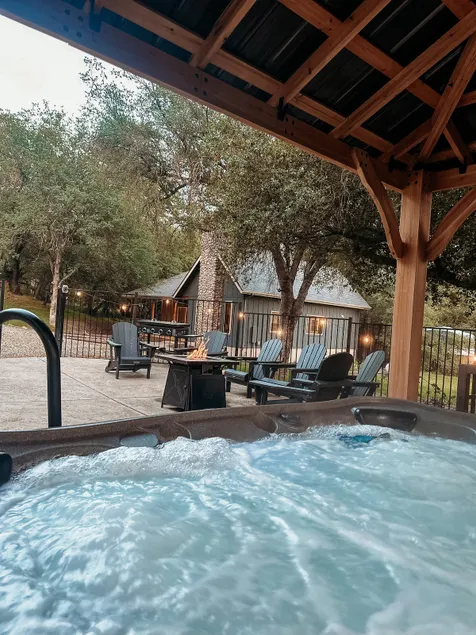 Updated Cabin with POOL and SPA 5 minutes from Sequoias National Park - Image 1