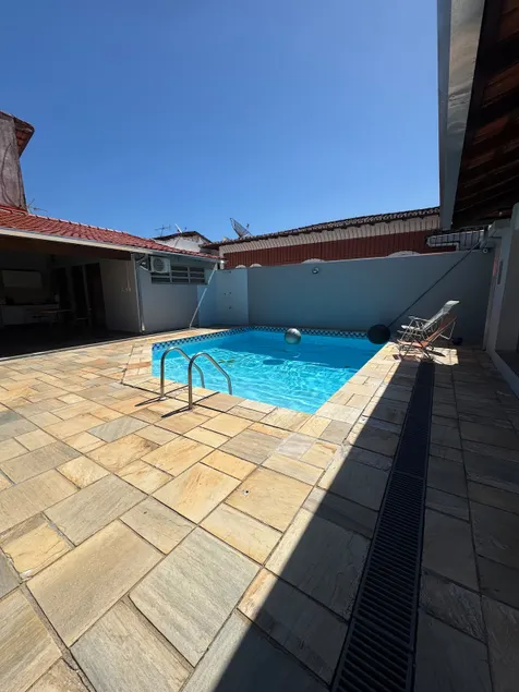Couple's Retreat 30m Beach | Barbecue | Pool - Image 1