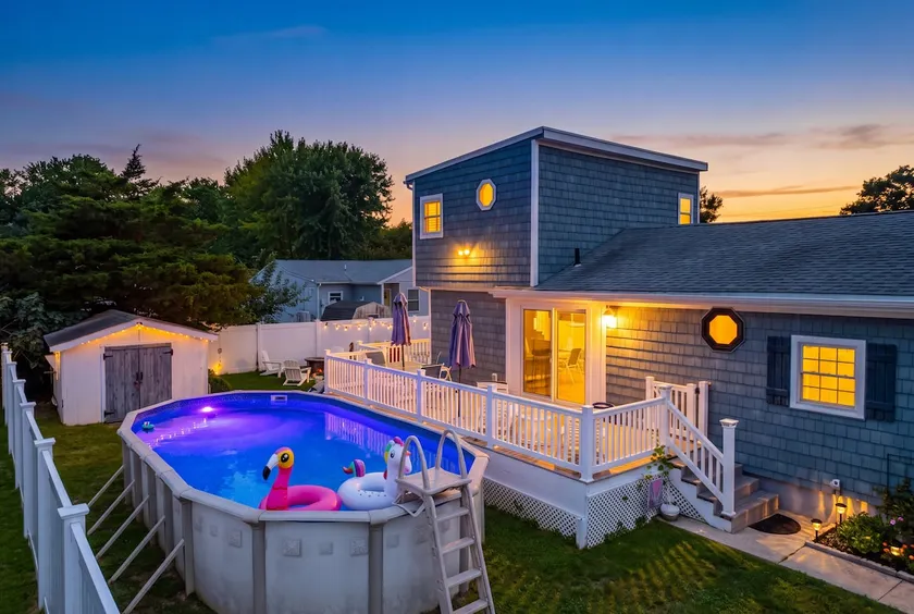Cape May Villas Pet Friendly 3 BR, 2 Bath home w/ Pool & Hot Tub - Image 1