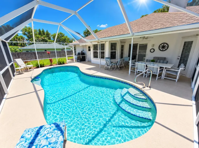 ☆☀︎❀Coastal Retreat! Heated Pool, Boat/RV Parking Double Lot, 3 miles to Beach! - Image 1
