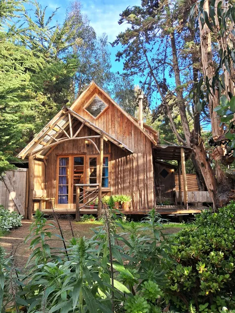 Rustic and beautiful Altazor Cabin, Caleta Horcón - Image 1