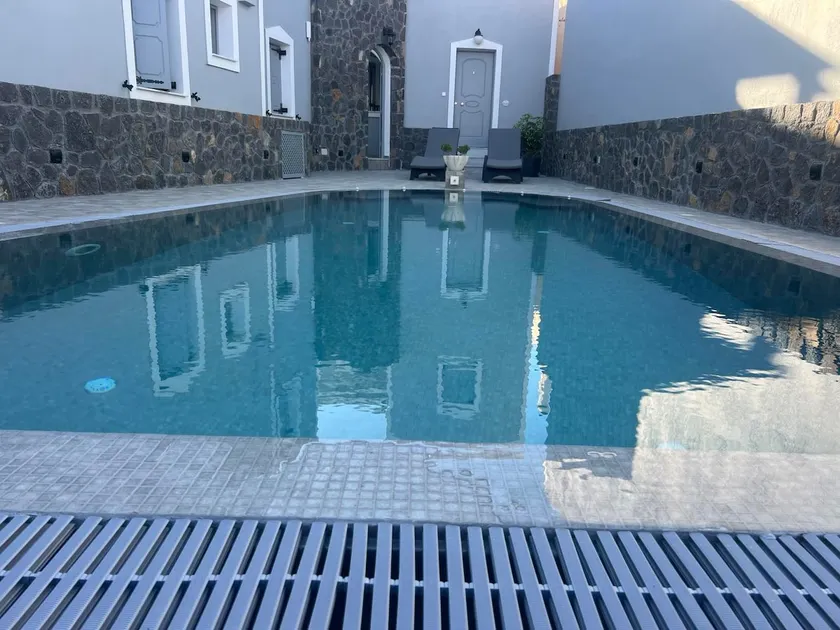 Kelenis Apartments - Image 1