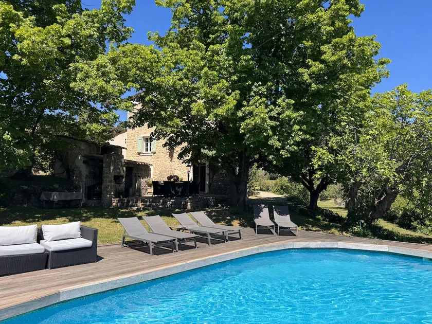 Mas de la Roche (Fayence) Renovated farmhouse from 1750, - Image 1