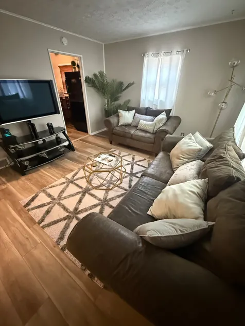 Cozy, Comfortable, COOL Ranch - Image 1
