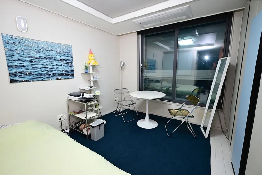 Happy Home1, center of Jungang-ro/Neat, cozy/Free OTT/Beam projector/Comfortable resting space - Image 1