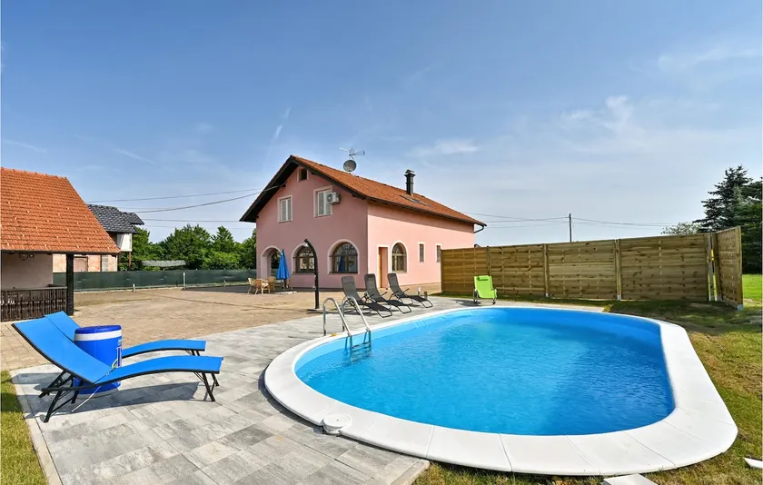 Amazing home in Turnišće - Image 1