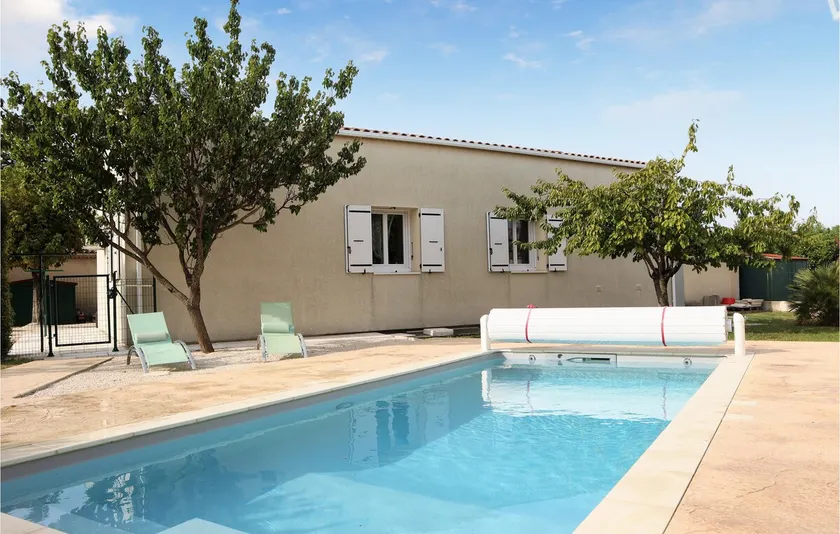 Beautiful home in Pierrelatte - Image 1