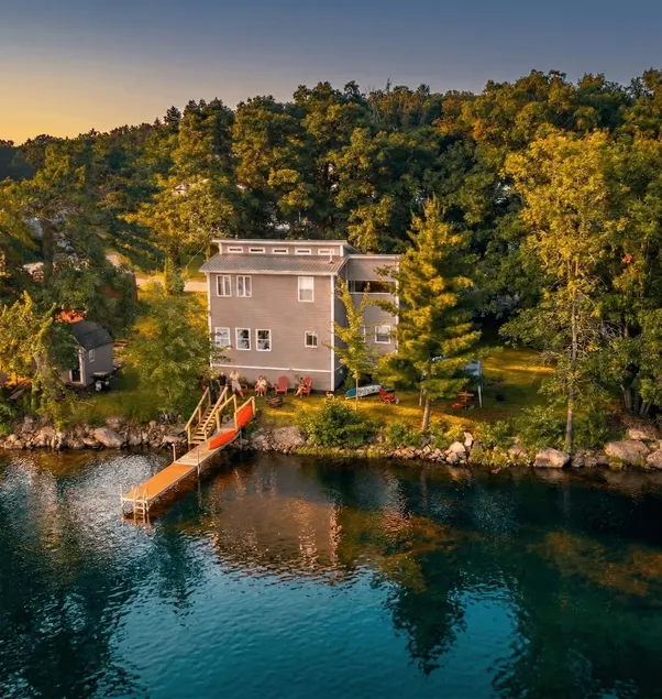 The Loons' Nest: Lakefront oasis w/ hottub - Image 1