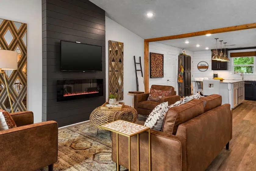 Creekside Place | Convenient Area | Near Downtown - Image 1