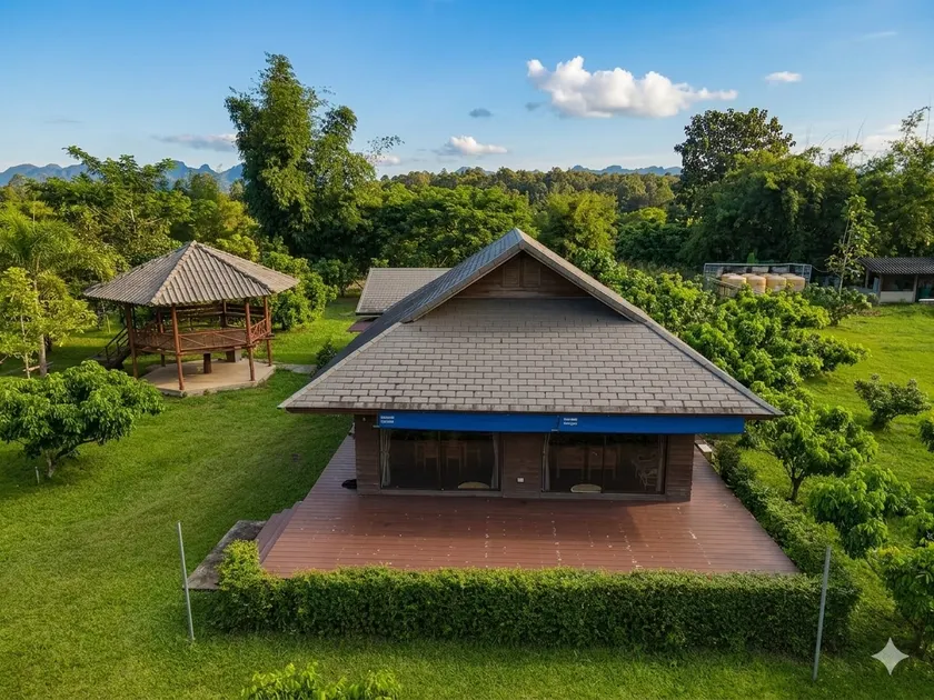 Mountains View wooden villa - Image 1