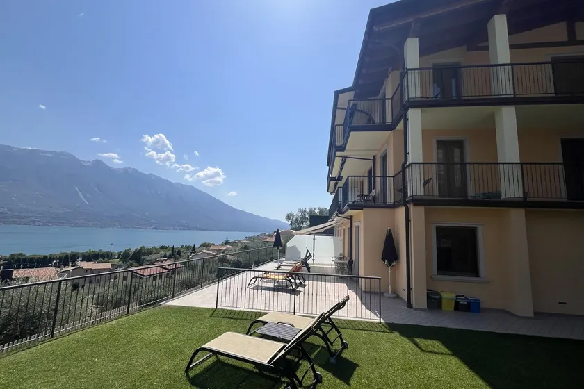 \"Villa Imelda\" appartements spacieux, lumineux, jardin ou balcon, vue sur le lac - Image 1