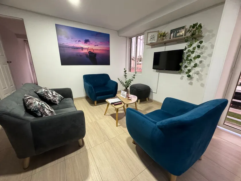 2 Bedroom Apartment + Parking/Historic Center - Image 1