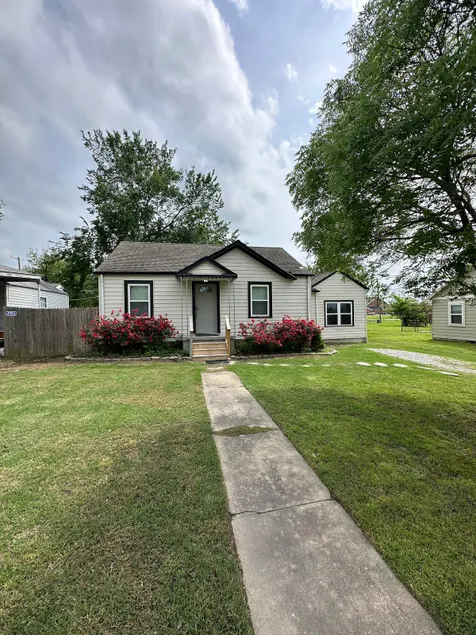 Rose District Bungalow pet friendly - Image 1