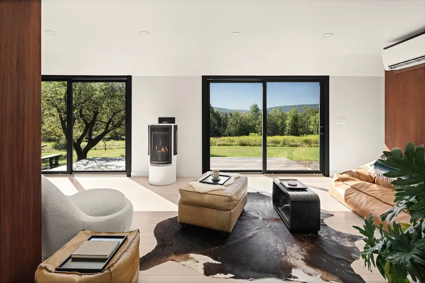 Modern Mountain Retreat with Views on 18 Acres - Image 1