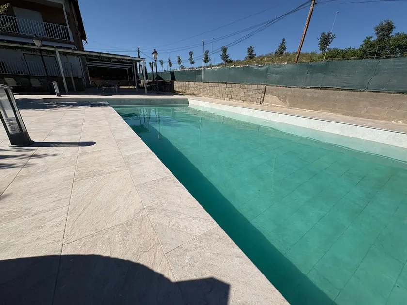 Pool in Toledo capital-Sueña Toledo 1 - Image 1