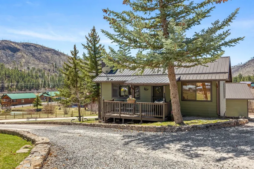 Blue Spruce Cabin - Image 1