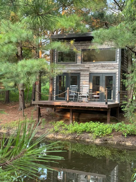 Ultimate Cabin Farm Stay Cape Charles - Image 1