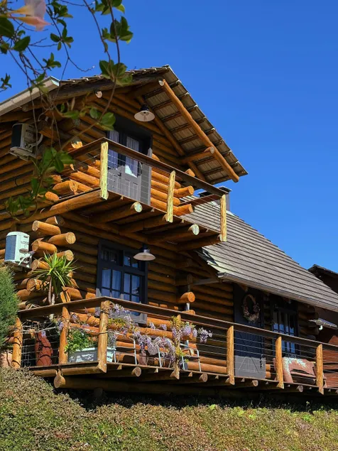 Rustic cabin in Rio dos Cedros for 4 people - Image 1