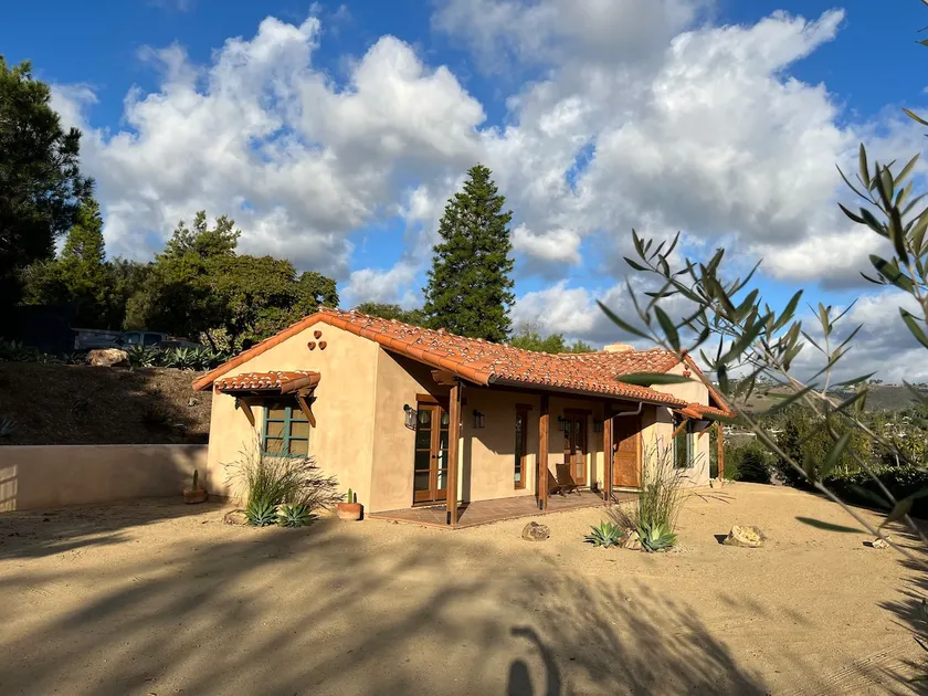 The Casita Vista/Epic Panoramic Views and Privacy - Image 1