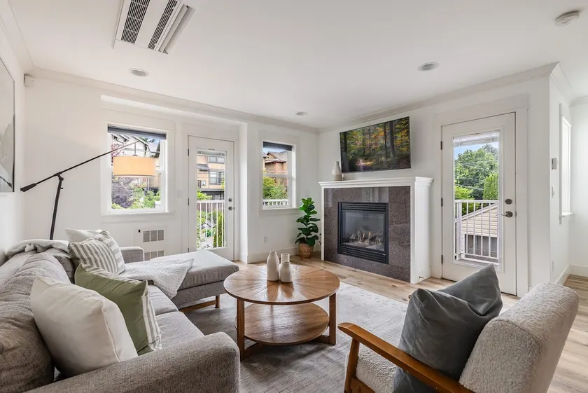 Modern 3BR in the Heart of Ballard | Private Patio - Image 1