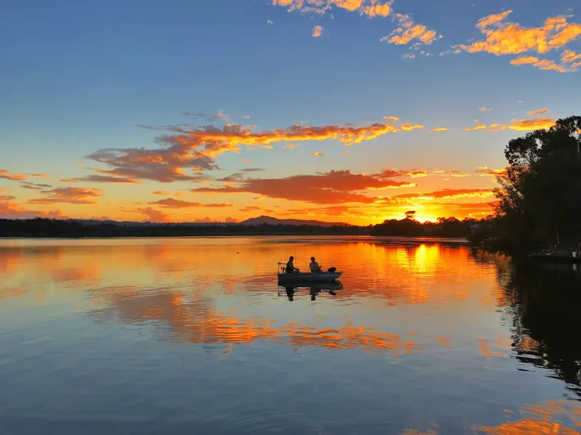 Escape Ordinary - Waterfront hideaway in Noosa - Image 1