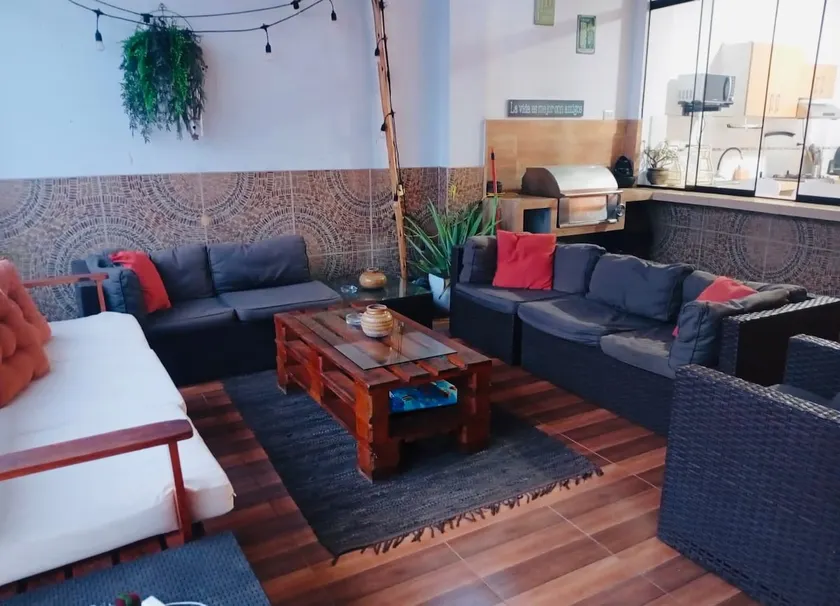 Roomy Beach Home: BBQ & Fire Place 12 people - Image 1