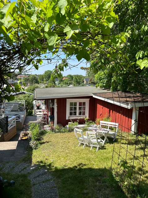 Central courtyard house - Image 1