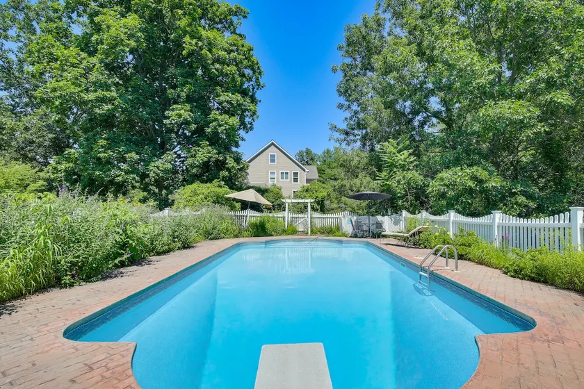 Heated Pool, 6 Acres: Beacon Area Vacation Rental - Image 1
