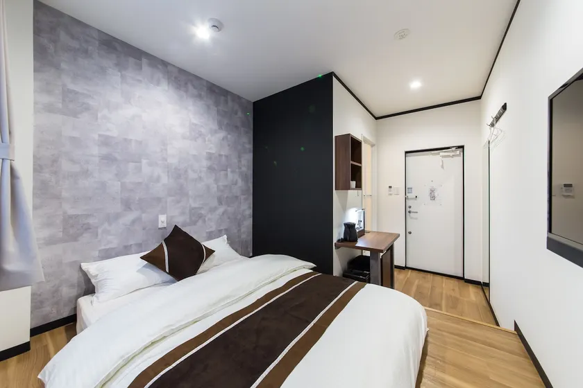 OH MY HOTEL, 101 | 5 minutes from Ebisucho Station | Business hotel | Namba Dotonbori | Ideal for business and couples - Image 1