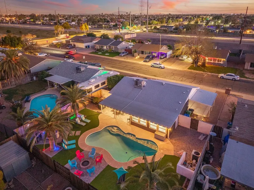 Pool & HotTub • GameRm • Fully Stocked - Image 1