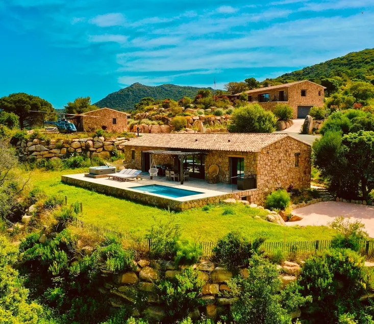 Luxury Sheepfold ”Cedrat” in Figari rated 5* - Image 1