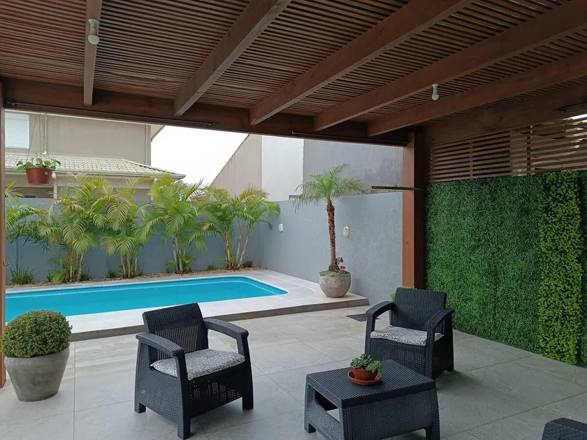 high-end house - Image 1