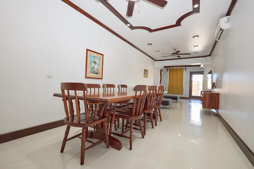SeaView 3 Bed 3 Bath Apartment in Belize City - Image 1
