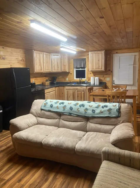 Sunrise Cabin - Image 1