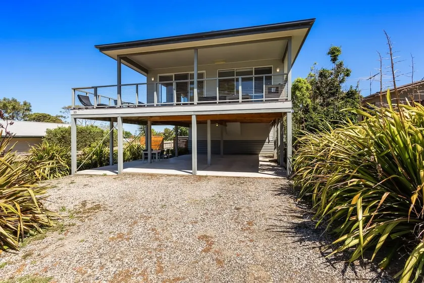 Ocean View Escape w 3BR & 2BA - Image 1