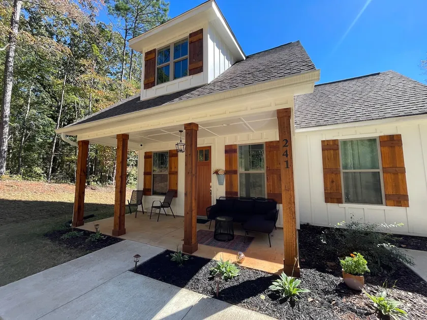 Lake Martin Cottage- new construction! - Image 1