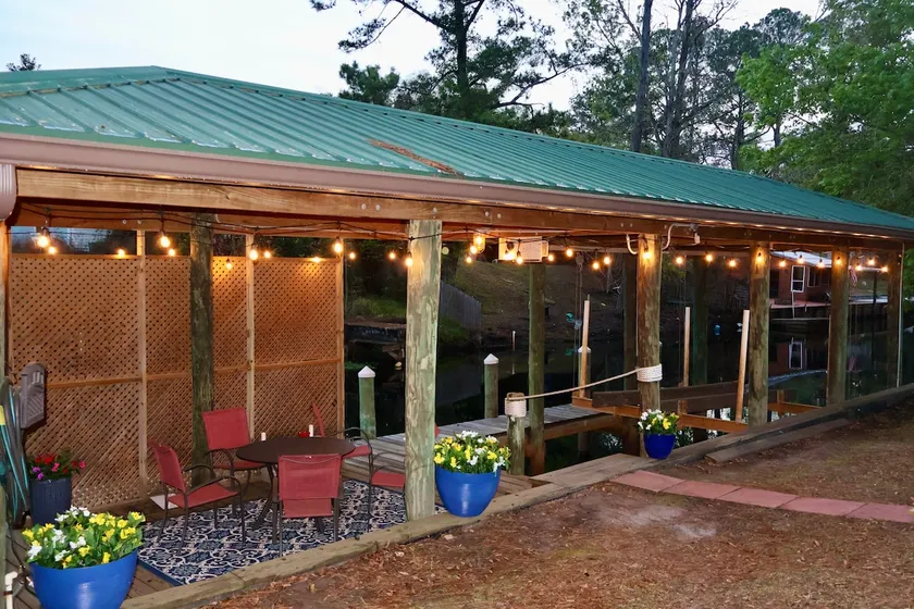 Blue Heron Retreat | Waterfront Boathouse - Image 1