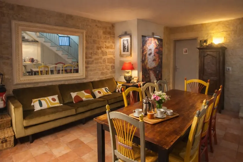 House for 8/11 people in the heart of Uzès - Image 1