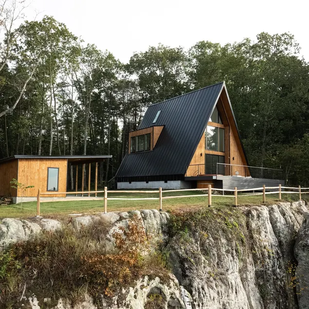 Window Rock A-Frame | Bluff View, Hot Tub, Top 1% - Image 1