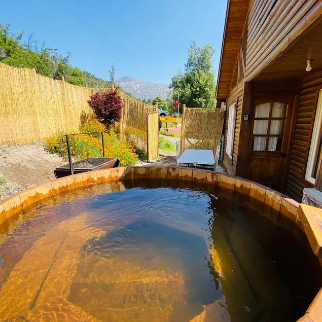 Cabin with unlimited Hot Tub and River Descent - Image 1