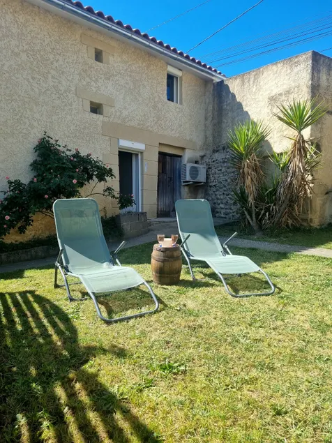 Nice duplex with garden - Close to TGV station - Image 1