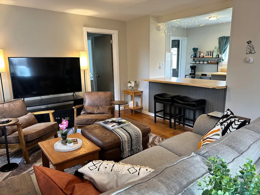 Cheryl’s Place - Image 1